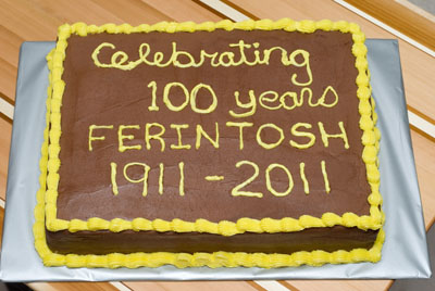 https://www.cremedelacakes.ca - Farintosh, Alberta - 100 Years