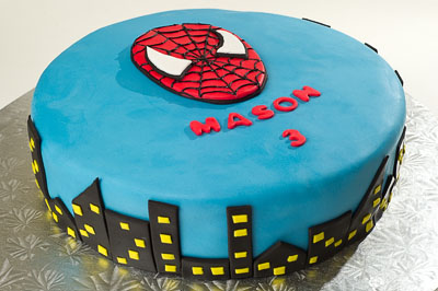 https://www.cremedelacakes.ca - Spider-Man Skyline