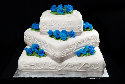 https://www.cremedelacakes.ca - Square 3-tier Wedding Cake with Fondant Roses