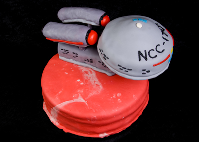 https://www.cremedelacakes.ca - Star Trek - NCC 1701