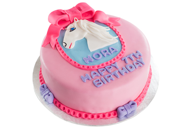 https://www.cremedelacakes.ca - Pony Cake