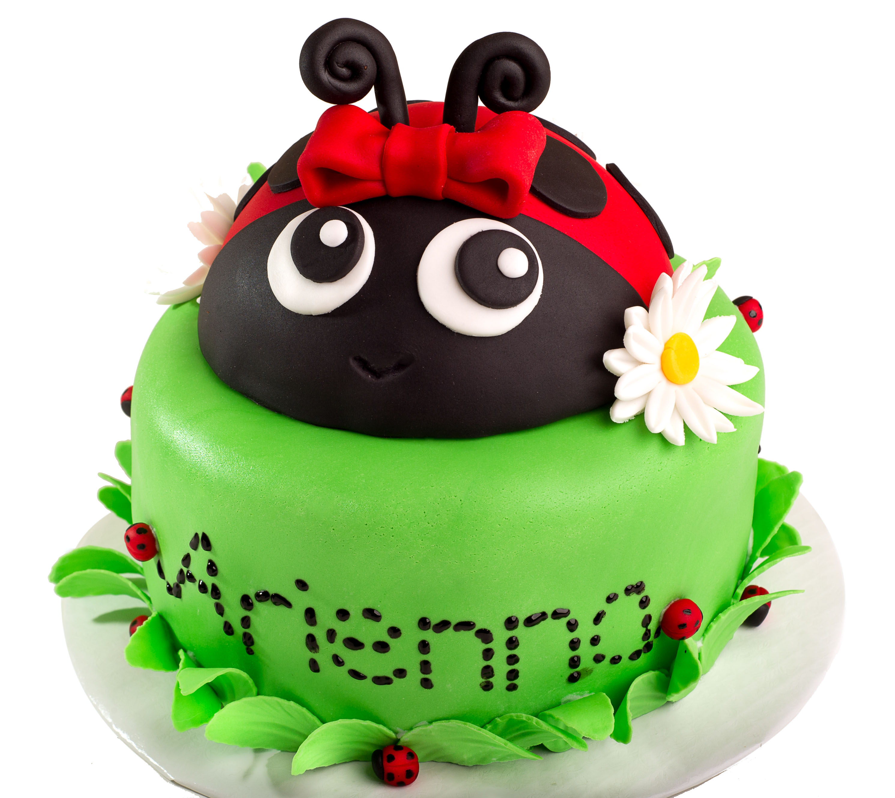 https://www.cremedelacakes.ca - Ladybug Cake