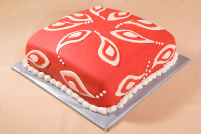 https://www.cremedelacakes.ca - Paisley Cake