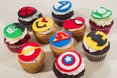 https://www.cremedelacakes.ca - Superhero Cupcakes
