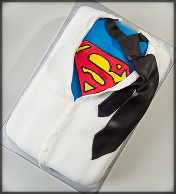 https://www.cremedelacakes.ca - Superman Revealed