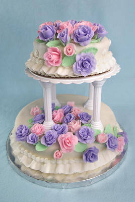 https://www.cremedelacakes.ca - Columned 2-tier